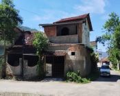Casa com 2 dormitórios e apartamento - Santo Aleixo - 